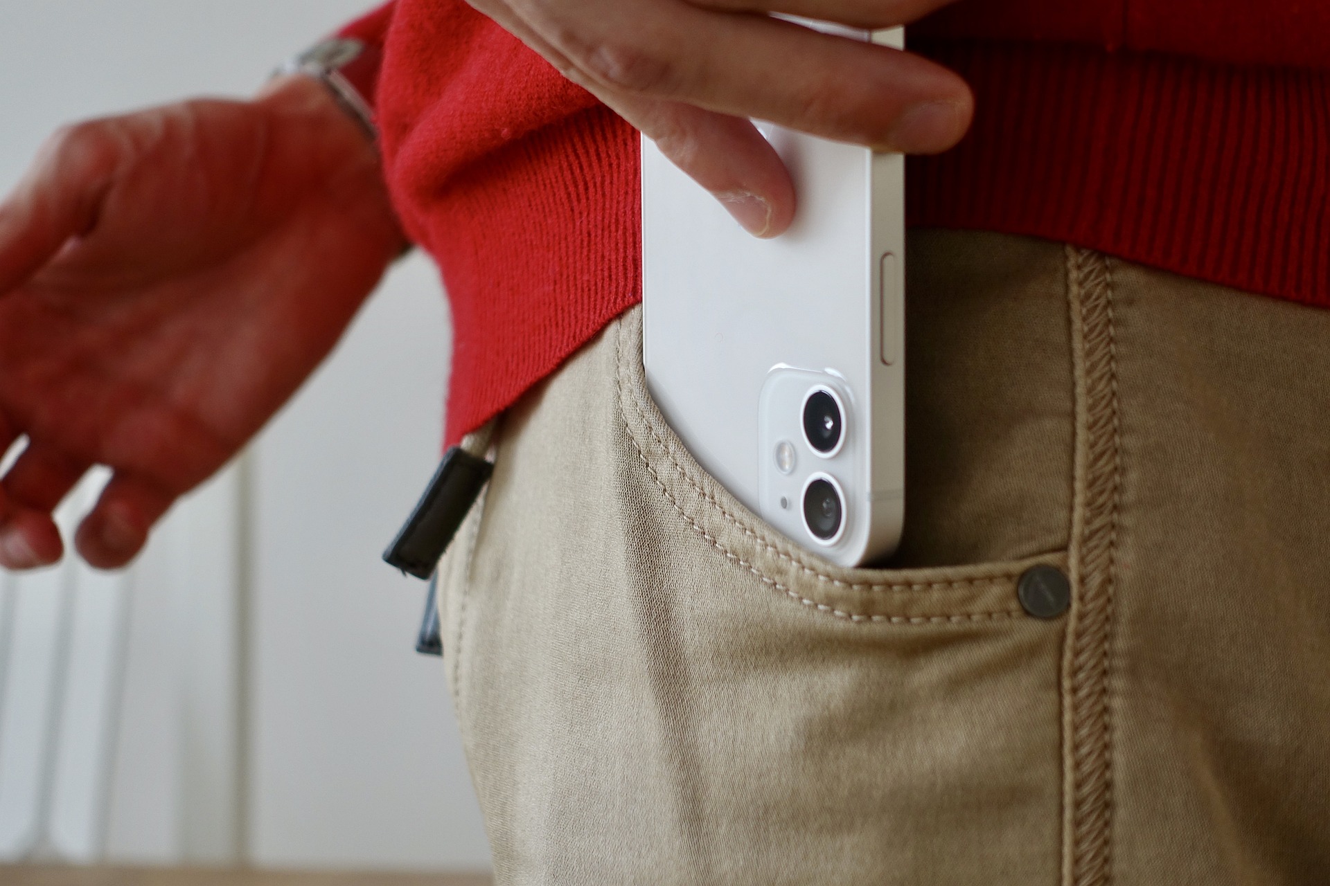 Как найти потерянный iPhone? Понятная инструкция для экстренных случаев ...