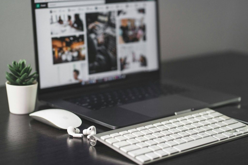Apple Creator Studio
